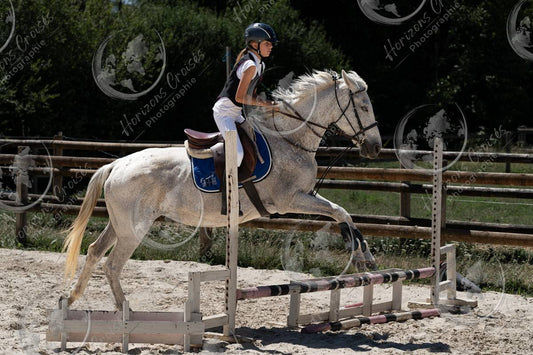 Club 4 - Sofia & Estrella-01